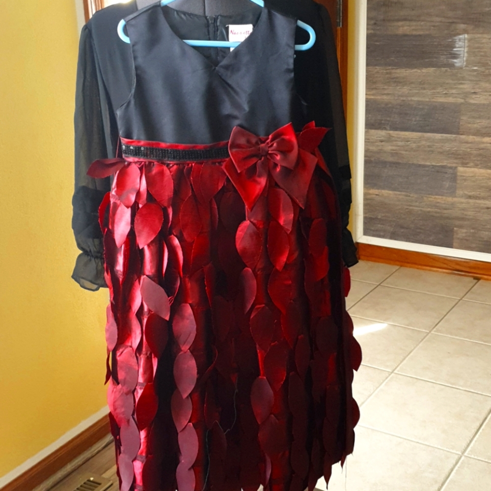 Black and Red Girls Dress